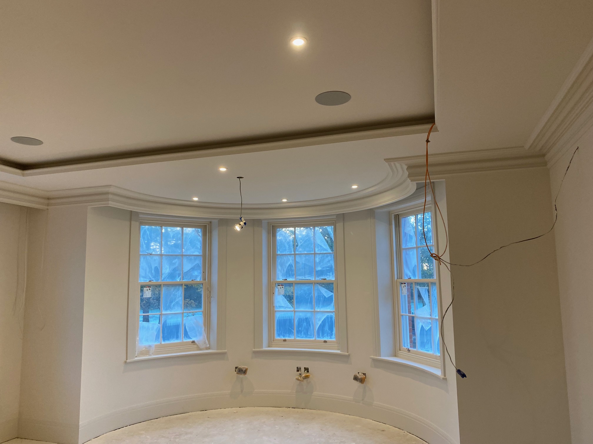 SM86 Curve & Pelmet